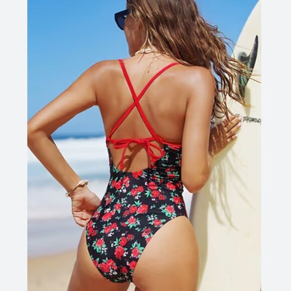 NWT CUPSHE Black and Red Floral One piece - Picture 2 of 8